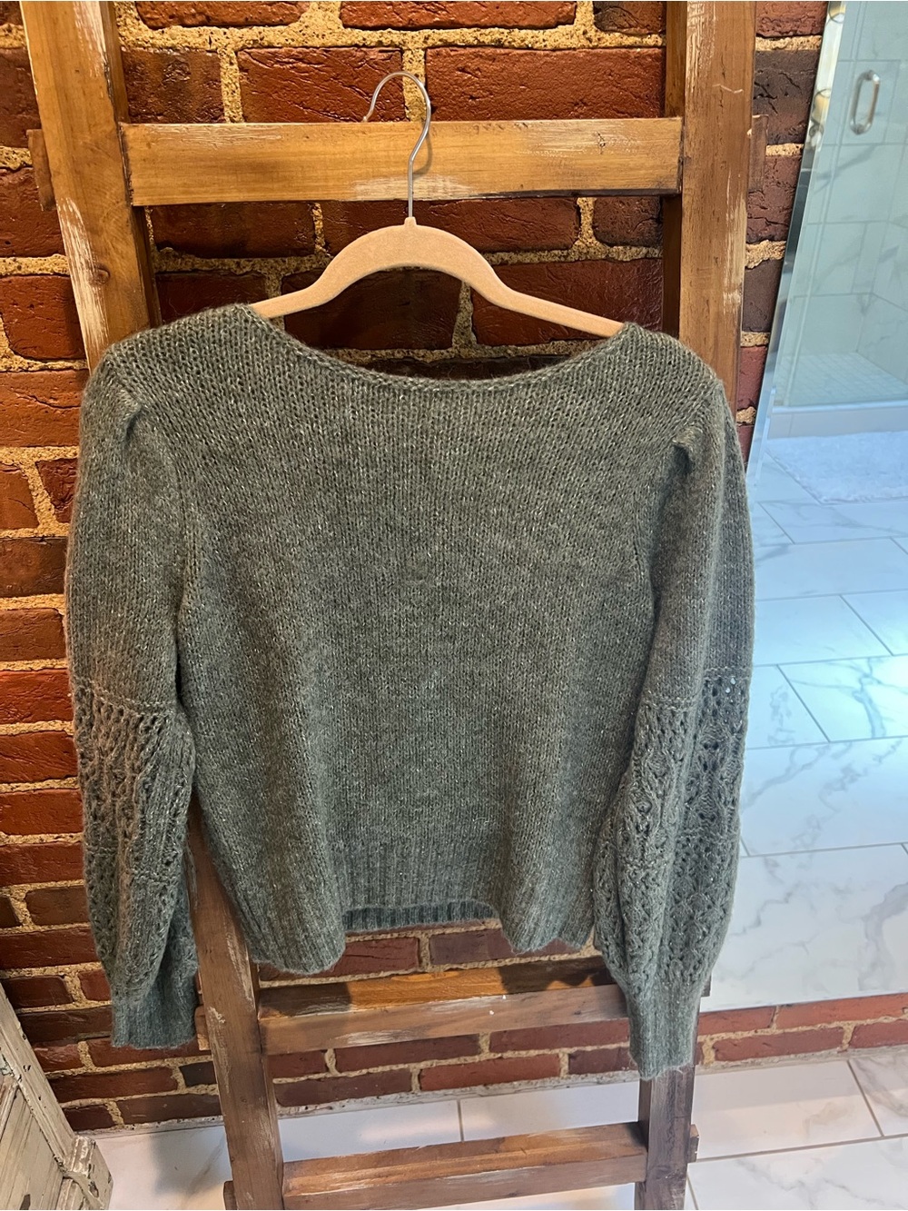 Old Navy Sweater
